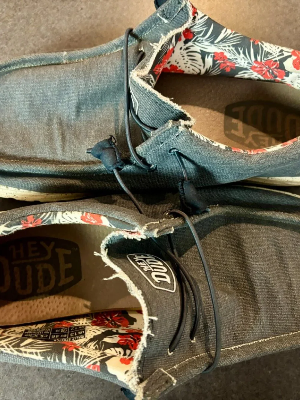~~Hey Dude Wally Stretch Slip On Shoes Men Sz 13 Blue   ALL FOOTWEAR ITEMS ARE P